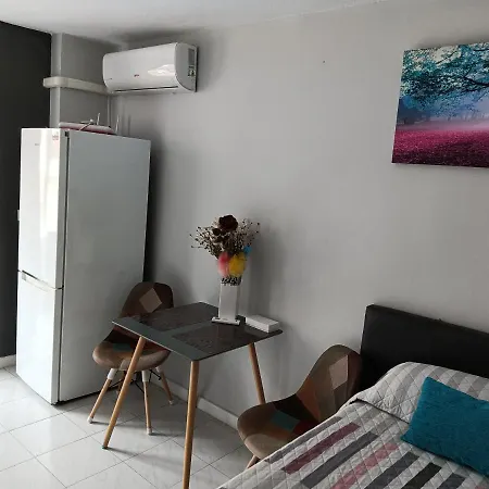 Estudio Emma Apartment